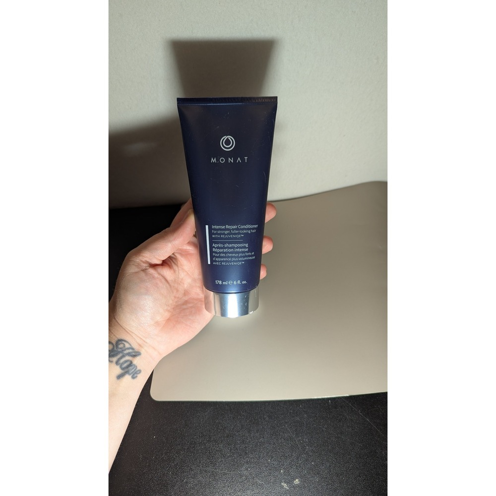 Monat Intense Repair Conditioner Blue Rejuveniqe 6oz